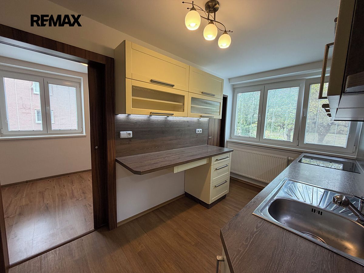 Pronájem bytu 3+1 59 m² – fotografie 5