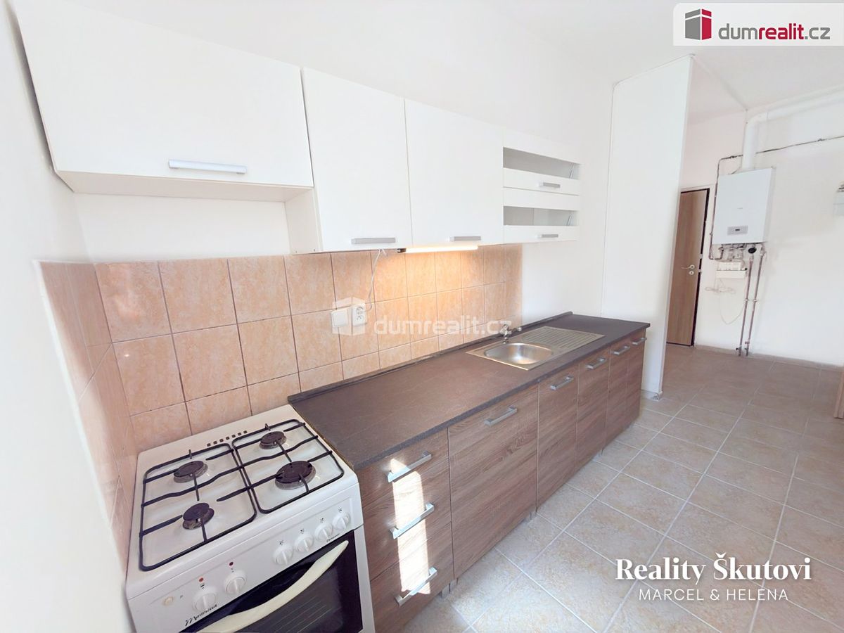 Pronájem bytu 3+1 80 m² – fotografie 4