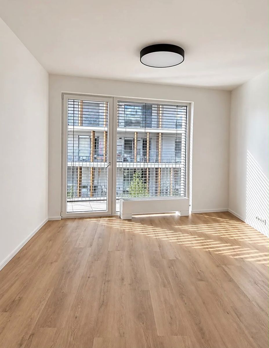 Pronájem bytu 2+kk 69 m² – fotografie 2