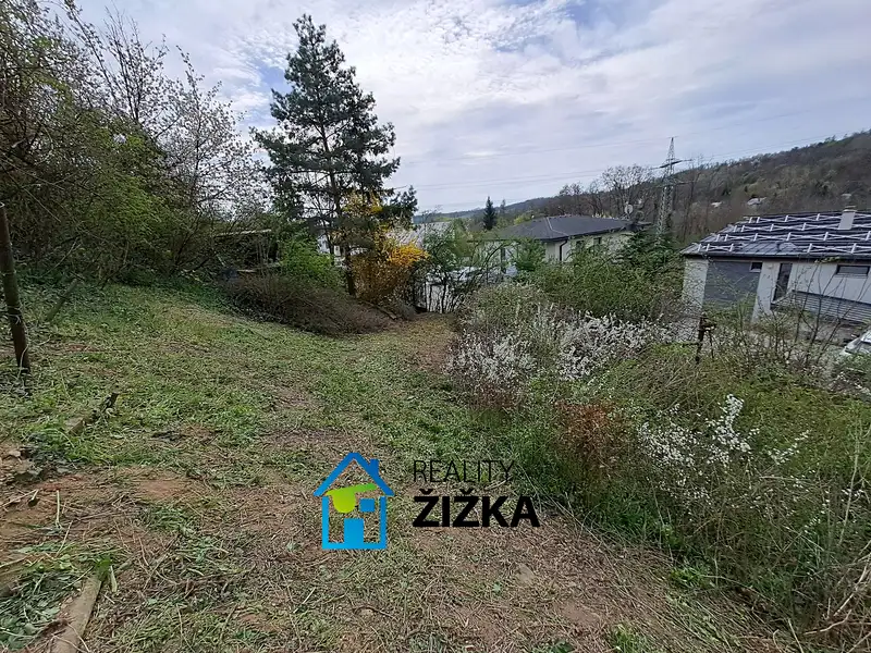 Prodej stavebního pozemku 577 m², Želešice – náhled fotky 1