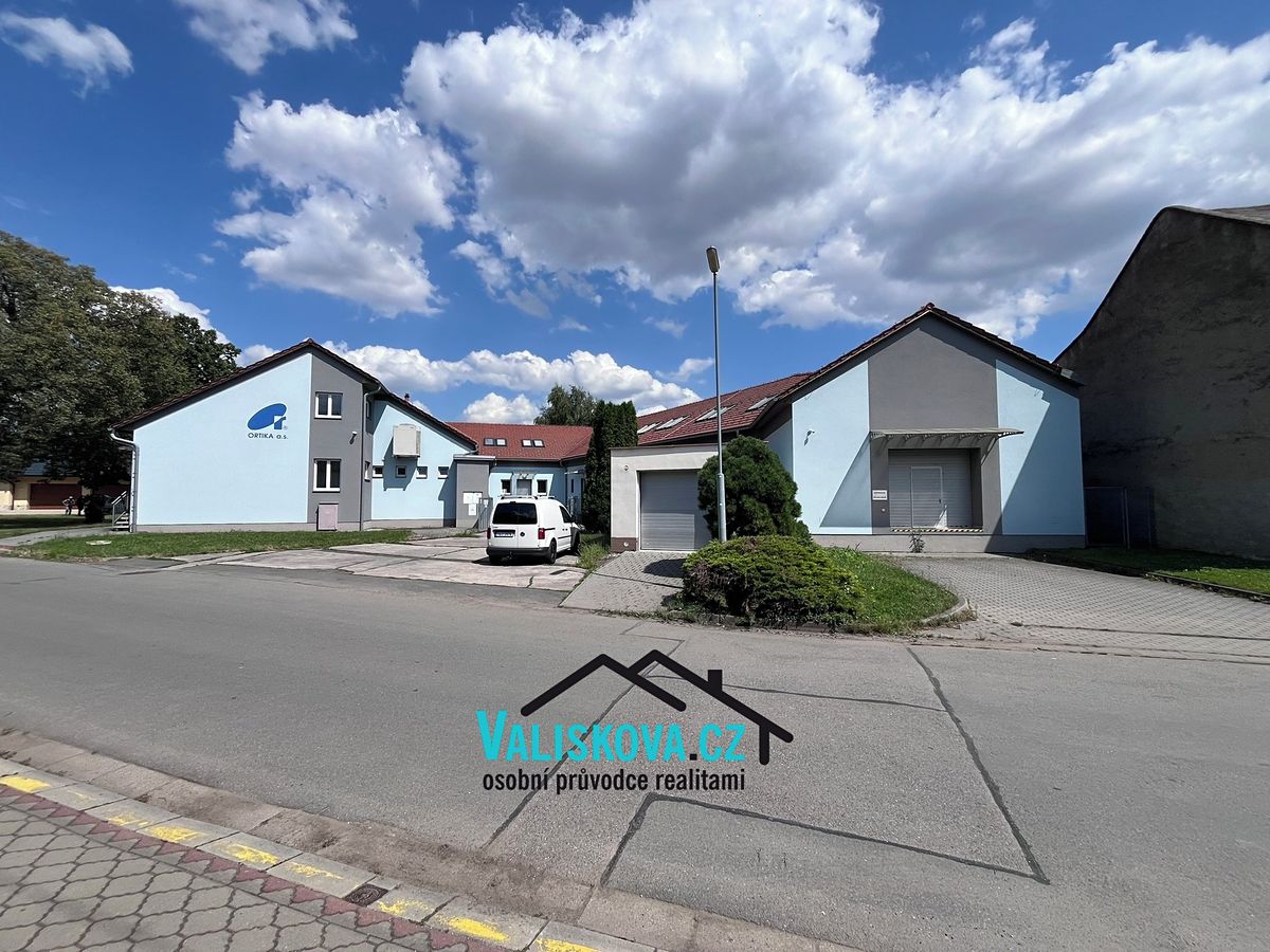 Pronájem ordinace 300 m² – fotografie 2