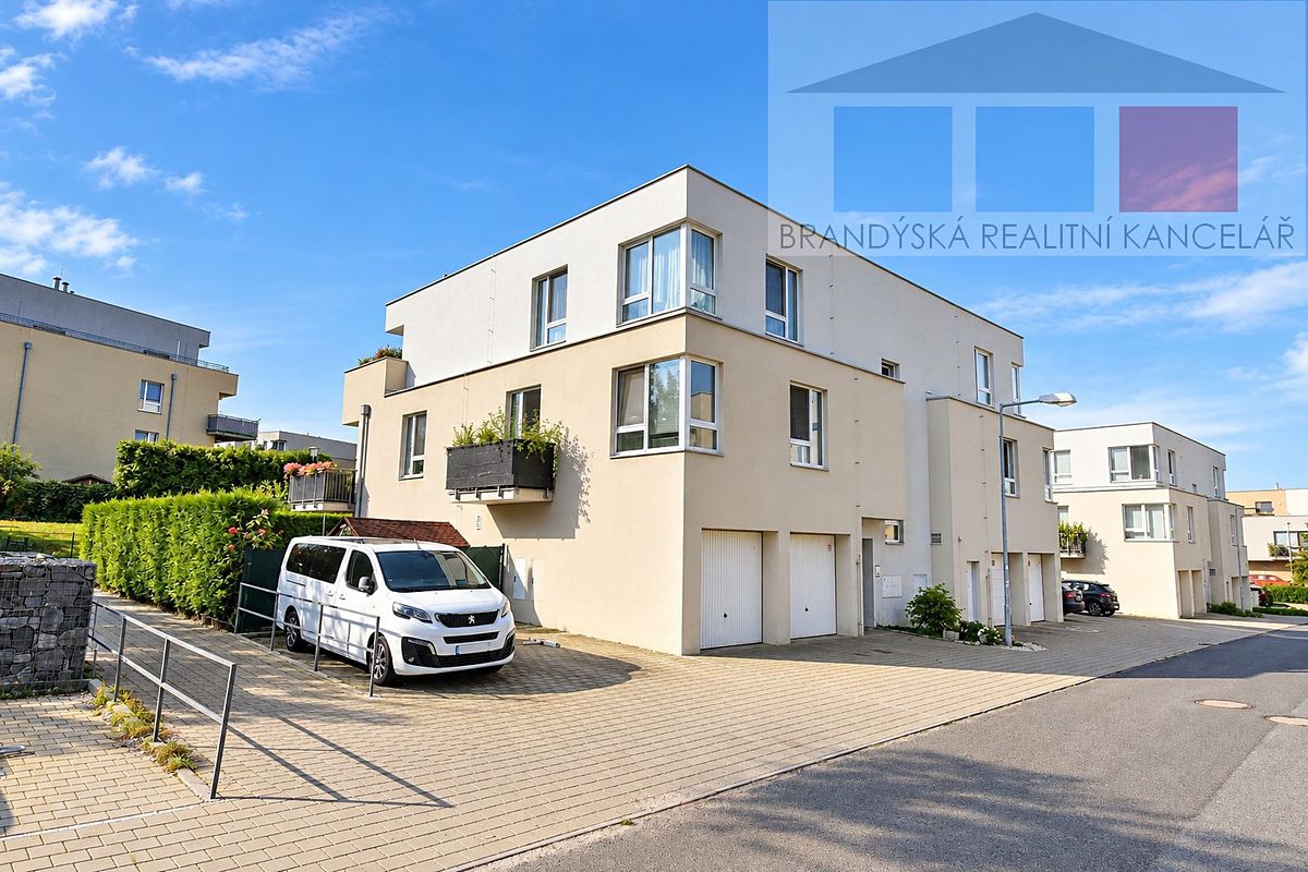 Pronájem bytu 1+kk 38 m²