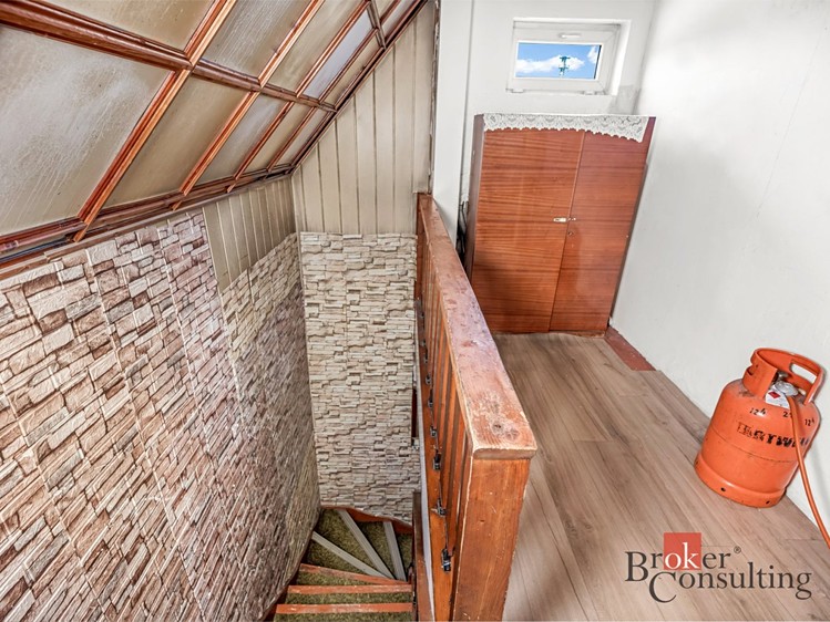 Prodej domu, 140 m² (8 z 23)