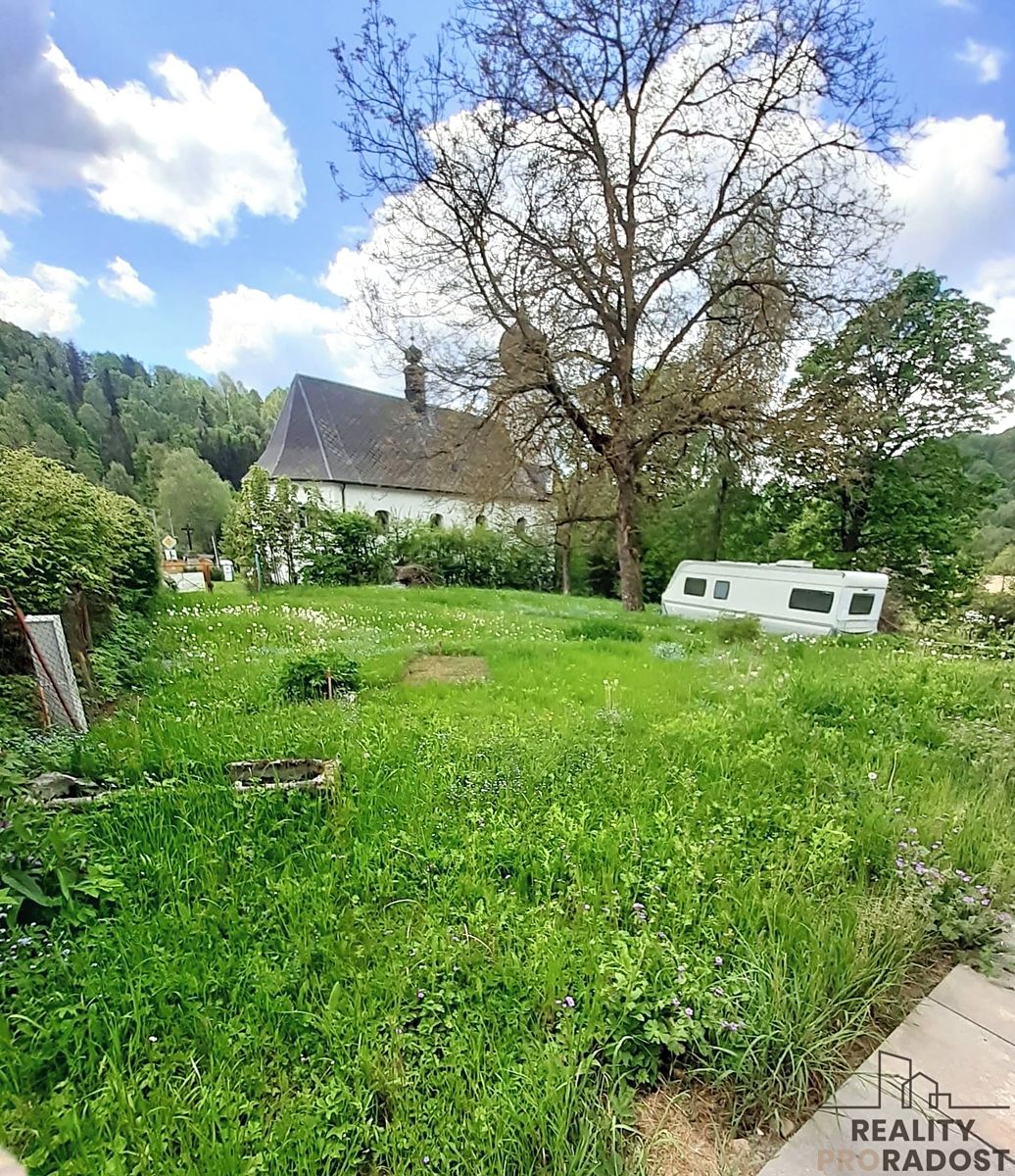 Prodej stavebního pozemku 799 m²