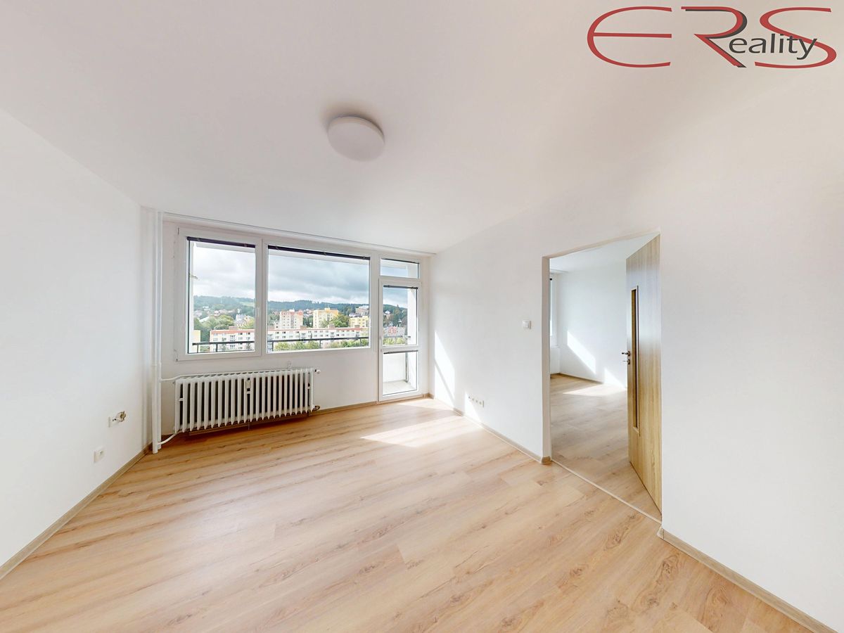 Pronájem bytu 2+1 57 m² – fotografie 4