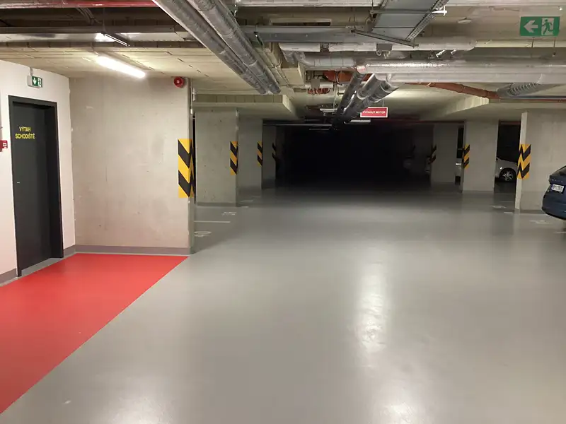 Pronájem garážového stání 12 m², Brandýs nad Labem-Stará Boleslav – náhled fotky 3