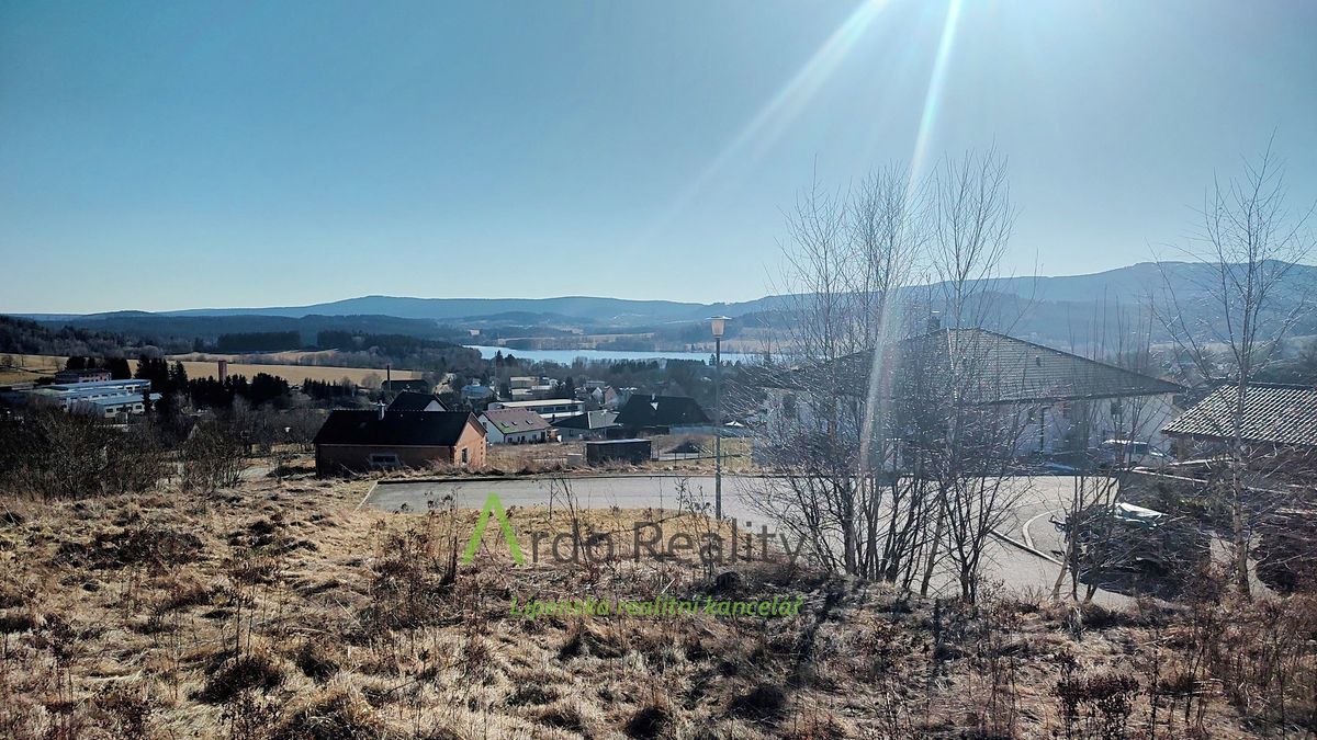 Prodej stavebního pozemku 690 m² – fotografie 5