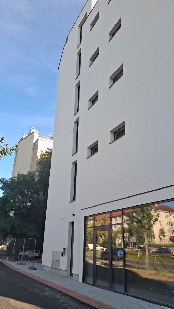 Pronájem bytu 1+kk 30 m² – fotografie 4