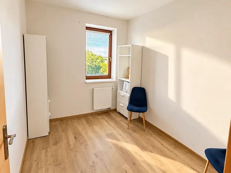 Pronájem bytu 3+kk 64 m², Jesenice – náhled fotky 2