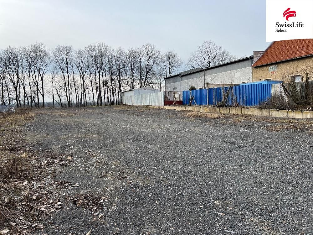 Pronájem komerčního pozemku 1100 m² – fotografie 4