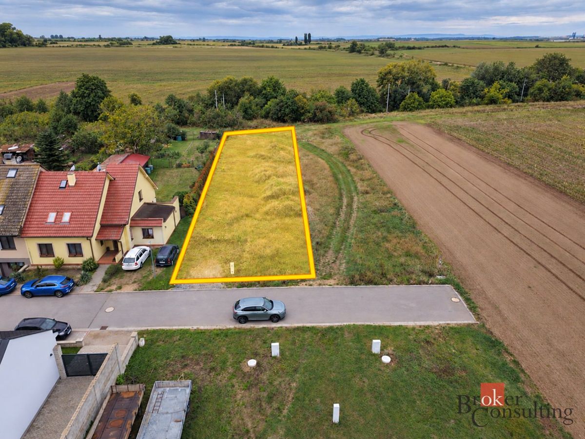 Prodej stavebního pozemku 1019 m² – fotografie 2