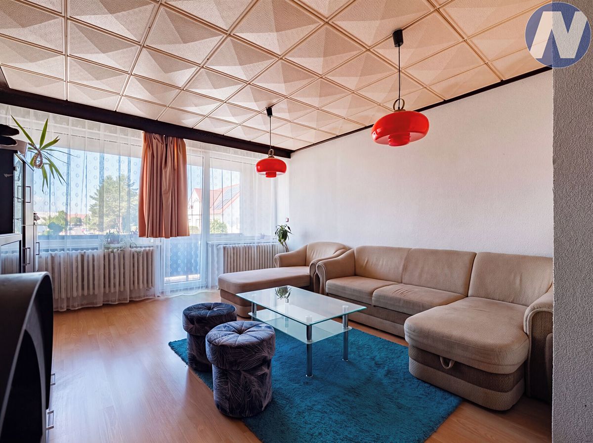 Prodej vícegeneračního domu 365 m², pozemek 527 m² – fotografie 3
