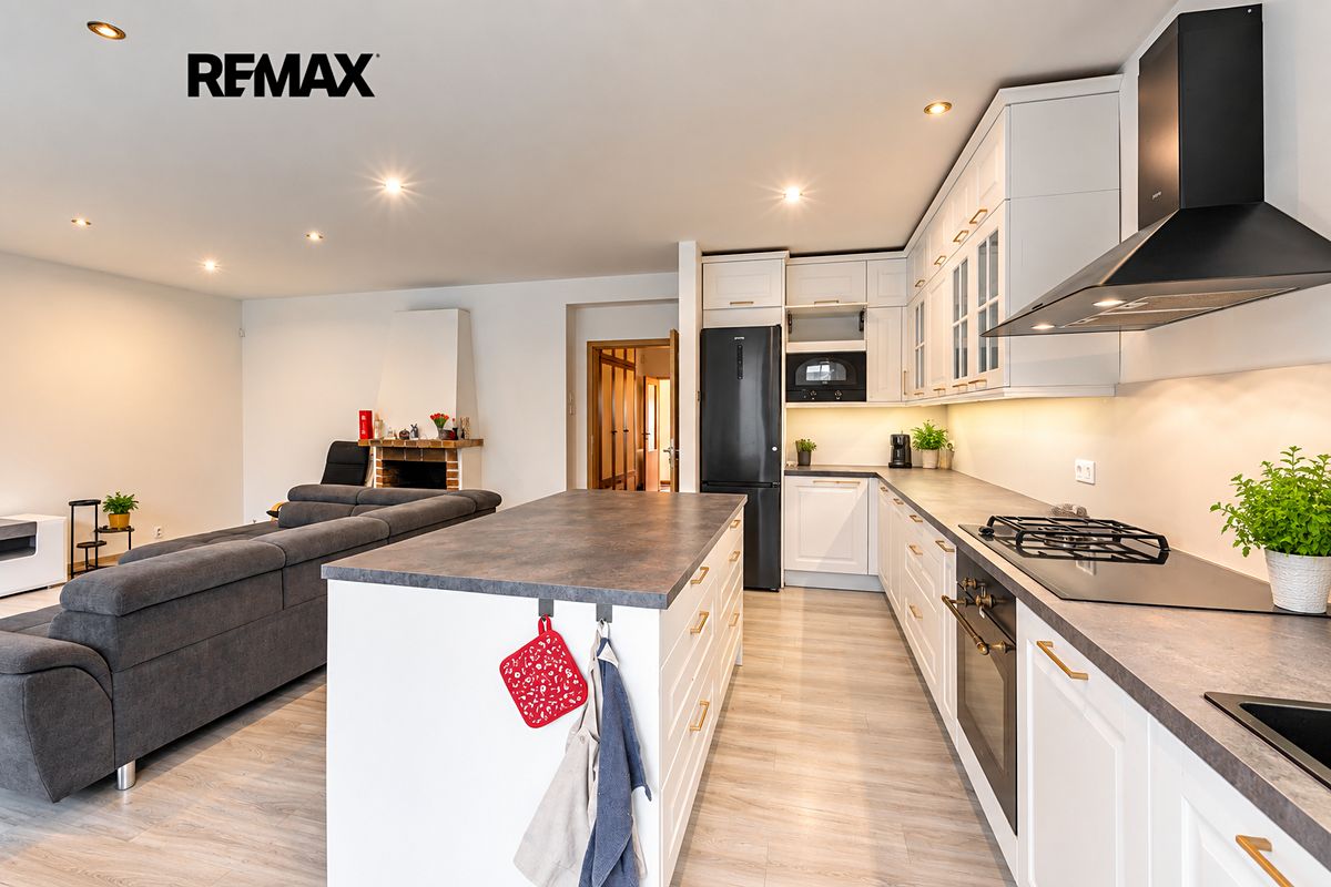 Pronájem rodinného domu 180 m², pozemek 473 m² – fotografie 4