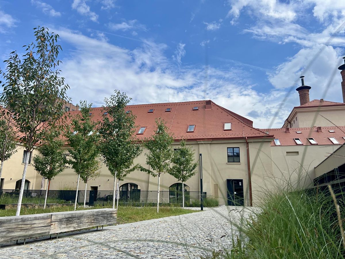 Pronájem bytu 1+kk 27 m²