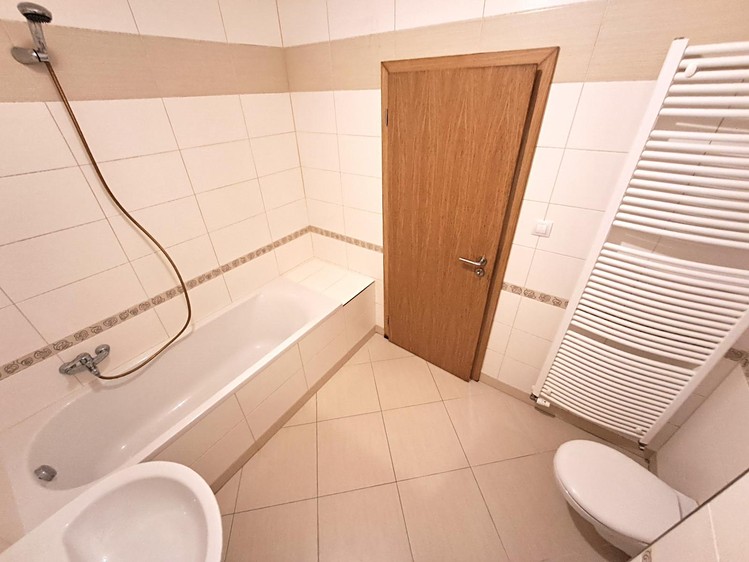 Квартира 1+kk на продаж, 54 м² (12 з 17)