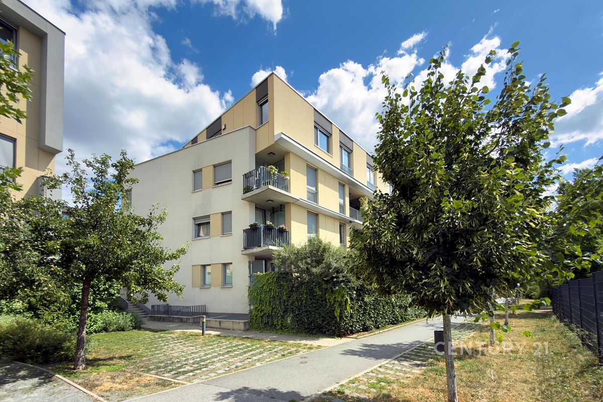 Prodej bytu 2+kk 66 m²