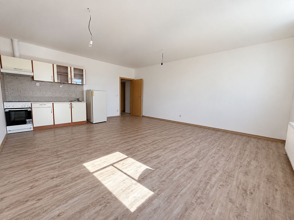Prodej bytu 1+kk 42 m² – fotografie 2