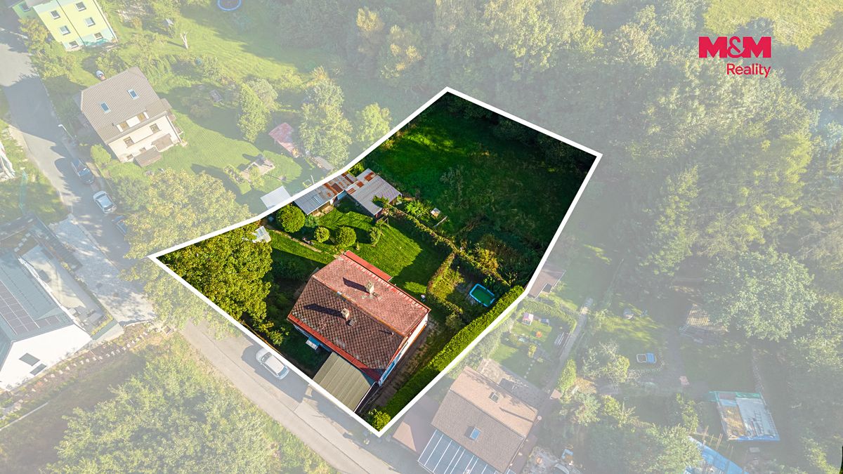 Prodej rodinného domu 180 m², pozemek 1660 m² – fotografie 3