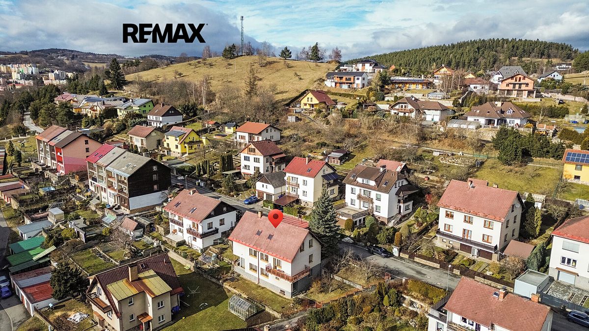 Prodej rodinného domu 210 m², pozemek 142 m²