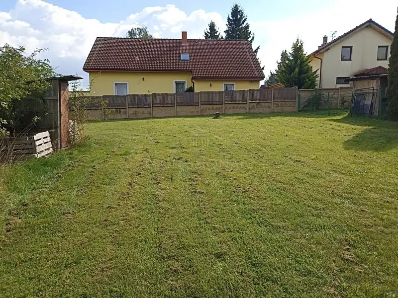 Prodej komerčního pozemku 1016 m², Radějovice – náhled fotky 3
