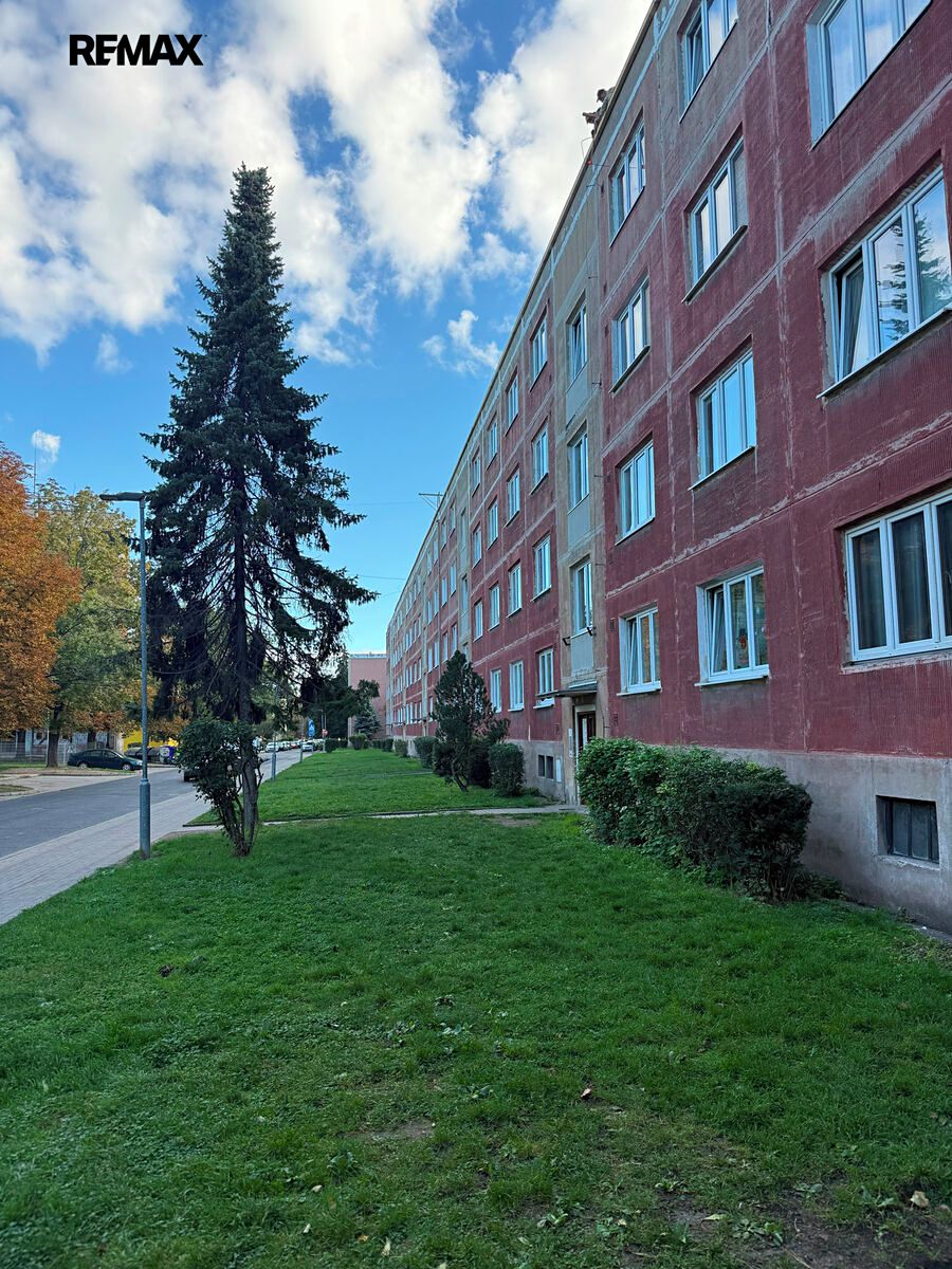 Prodej bytu 2+1 55 m², Bílina – fotka 1 z 3