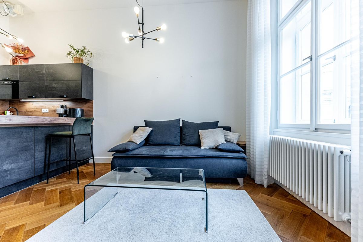 Pronájem bytu 2+kk 72 m² – fotografie 3