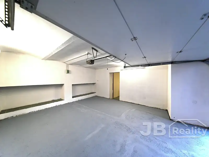 Prodej garáže 27 m², Brno – náhled fotky 3