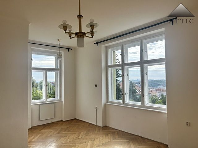 Pronájem bytu 2+kk 54 m²