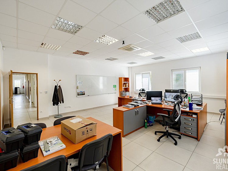 Комерційне приміщення в оренду, 2 867 м² (10 з 33)