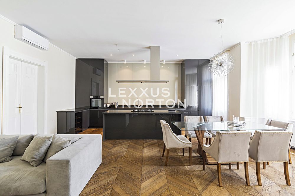 Prodej bytu 4+kk 157 m²
