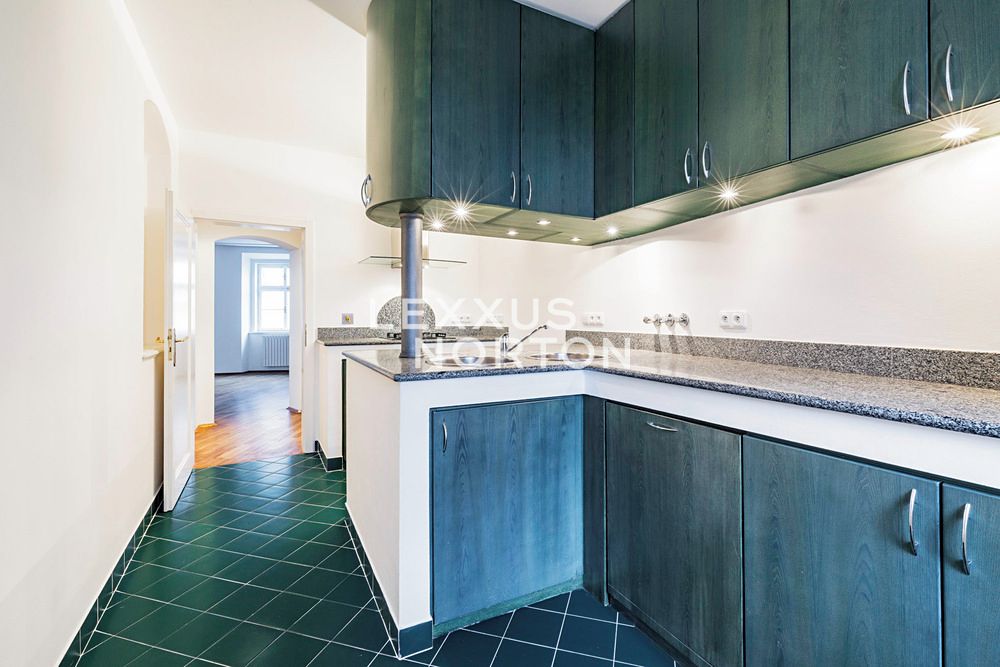 Pronájem bytu 4+1 170 m² – fotografie 2