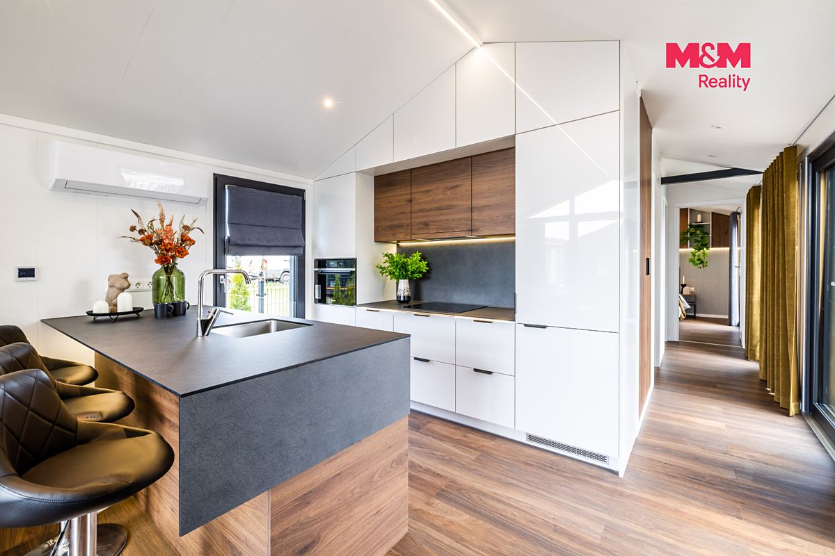 Prodej rodinného domu 57 m², pozemek 2164 m² – fotografie 3