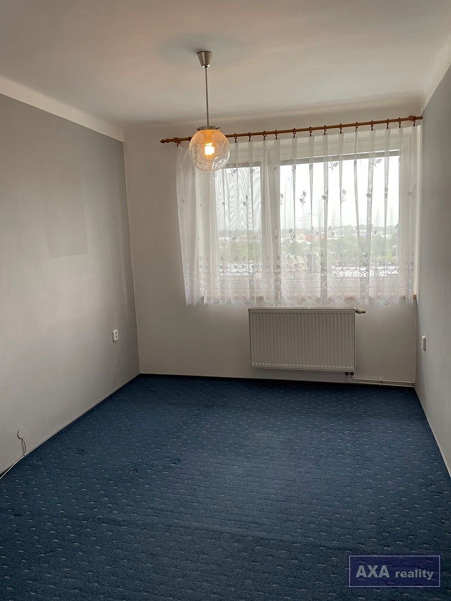 Prodej rodinného domu 200 m², pozemek 391 m² – fotografie 5