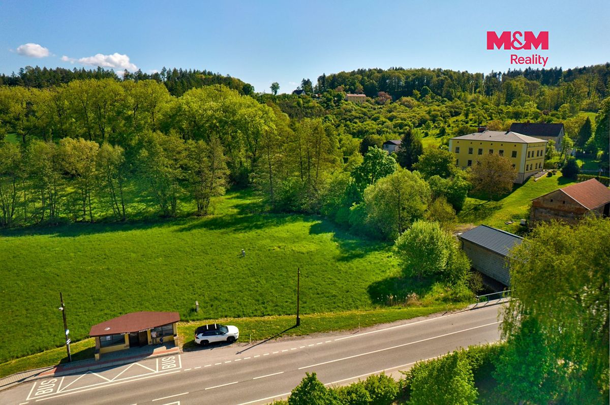 Prodej stavebního pozemku 1018 m² – fotografie 3