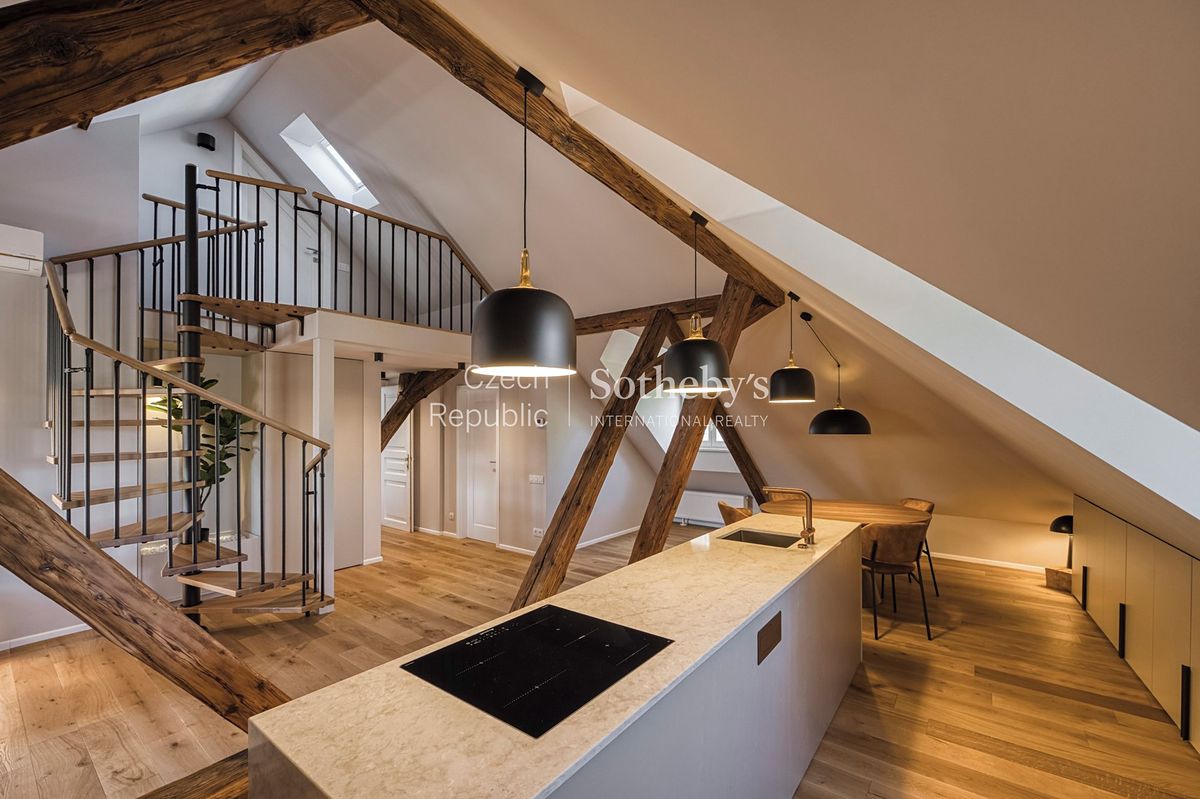 Prodej bytu 5+kk 205 m²