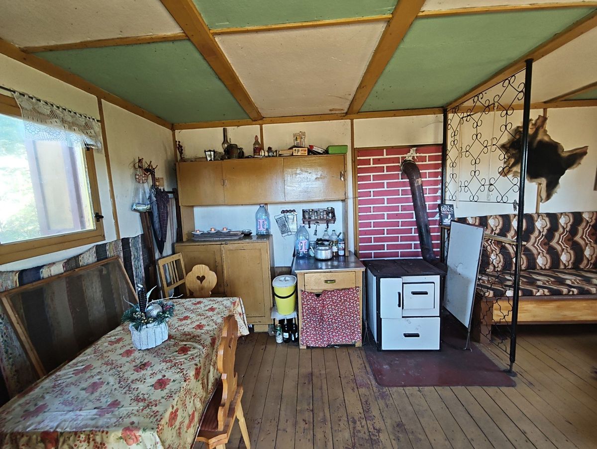 Prodej chaty 15 m², pozemek 1 m² – fotografie 4