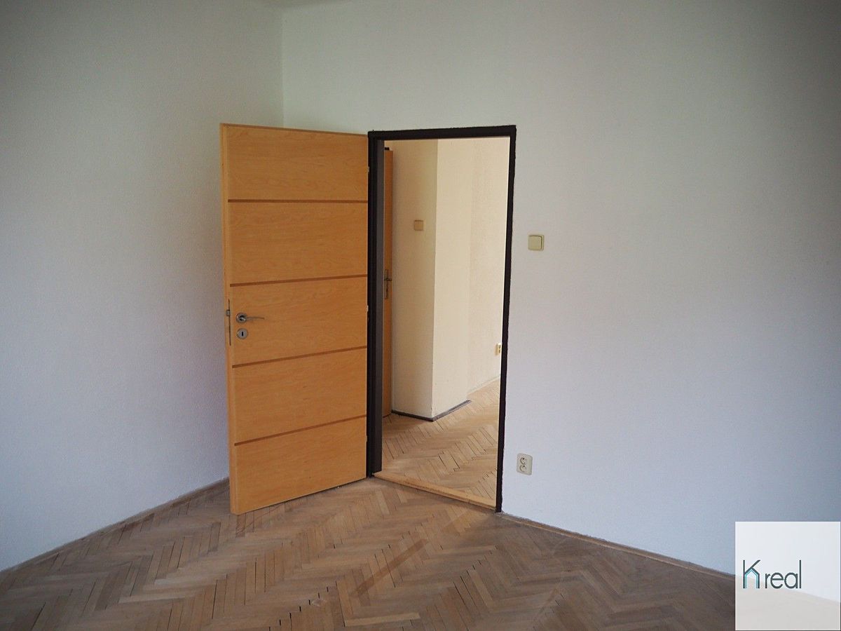Pronájem bytu 2+1 52 m² – fotografie 4
