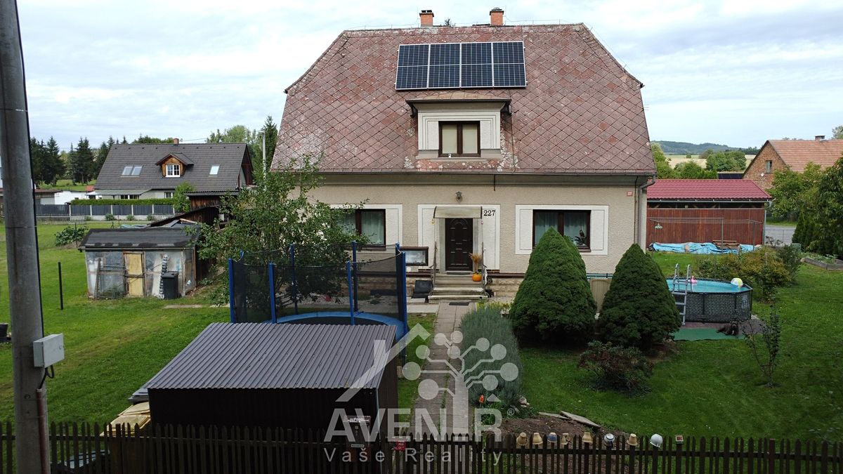 Prodej rodinného domu 130 m², pozemek 788 m² – fotografie 3