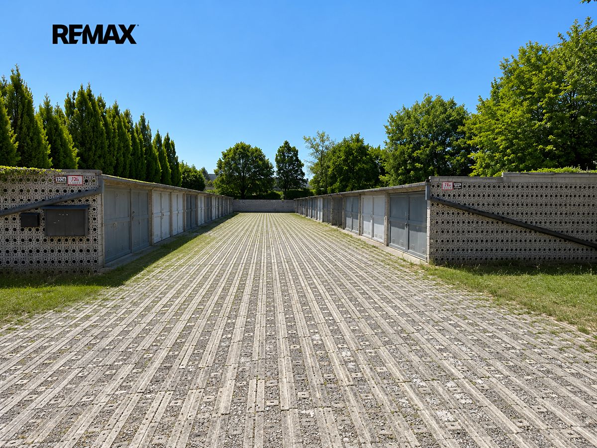 Pronájem garáže 16 m² – fotografie 3