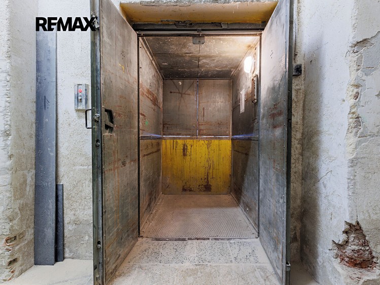 Gewerbefläche zum Kauf, 1.766 m² (7 von 34)