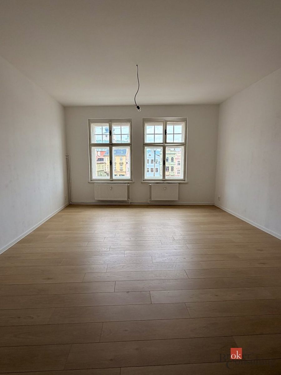 Pronájem bytu 1+kk 57 m² – fotografie 3