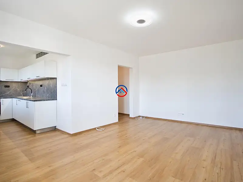 Prodej bytu 3+1 73 m², Rožnov pod Radhoštěm – náhled fotky 3