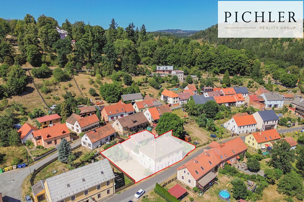 Prodej rodinného domu 265 m², pozemek 884 m² – fotografie 5