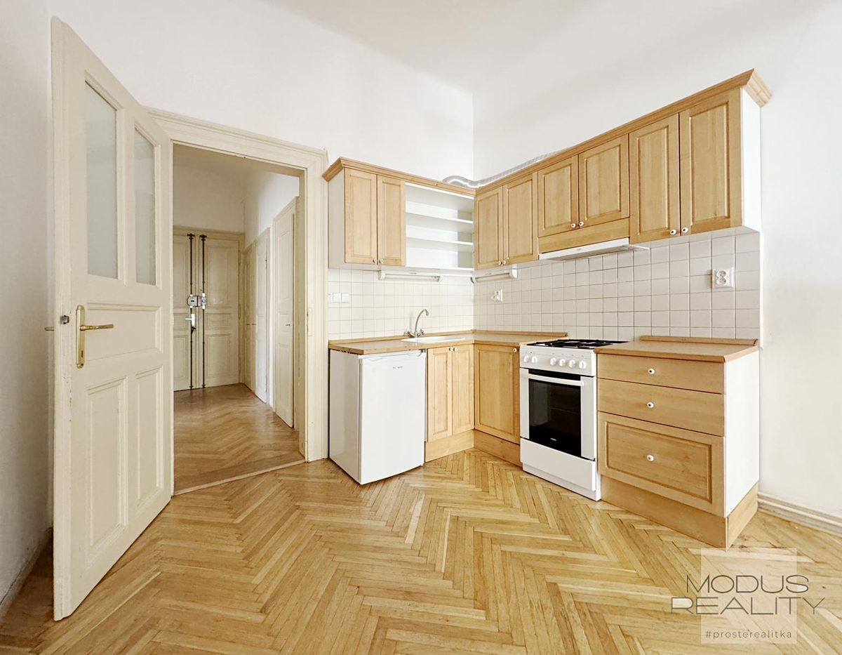 Pronájem bytu 2+1 68 m² – fotografie 2