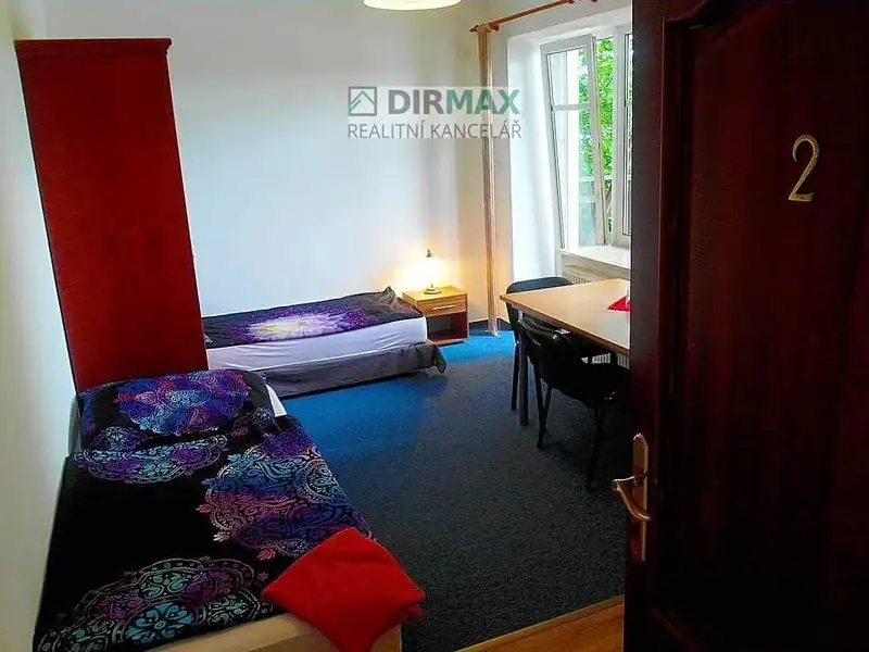 Pronájem bytu pokoje 31 m², Plzeň – náhled fotky 1