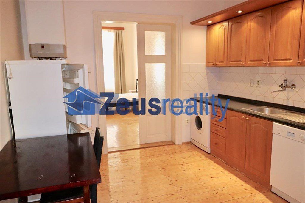 Pronájem bytu 1+1 48 m²
