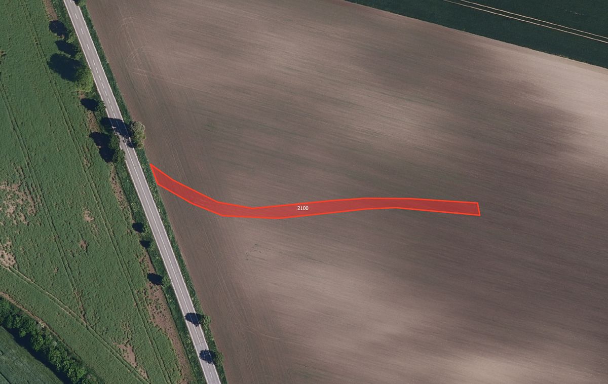 Prodej pole 1101 m²