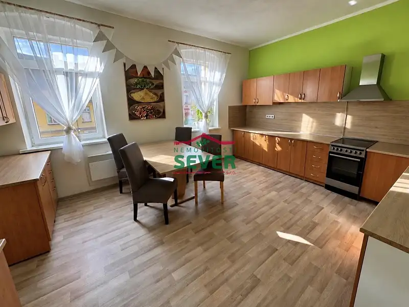 Prodej činžovního domu 571 m², Luby – náhled fotky 3