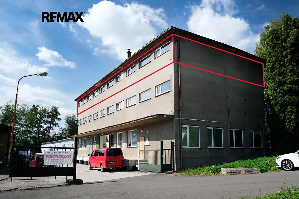 Pronájem skladového prostoru 133 m²