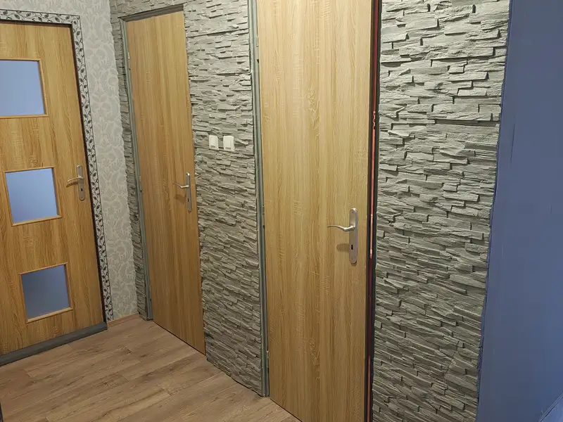 Pronájem bytu 2+1 53 m², Chomutov – náhled fotky 3